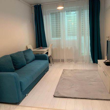Apartament Cu Regim Hotelier Militari Residence Helen Chiajna 外观 照片